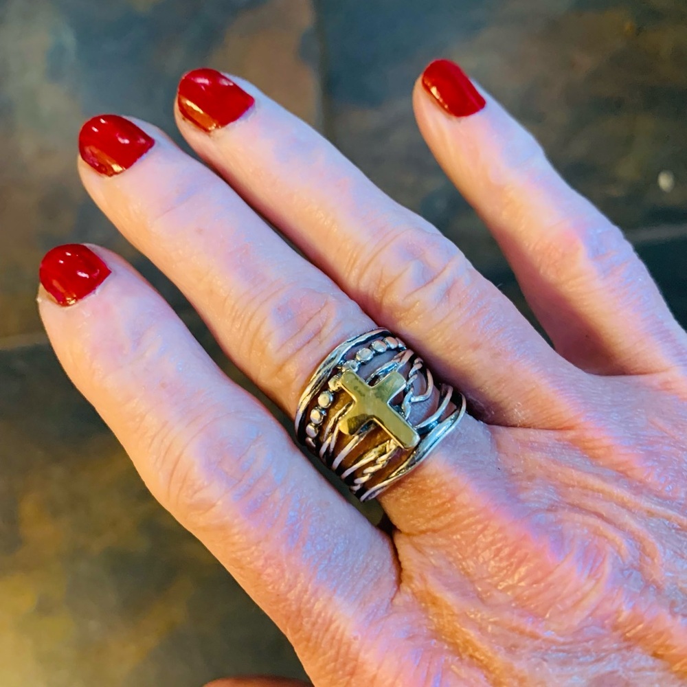 Sterling Silver ring with 14K cross. Size 8